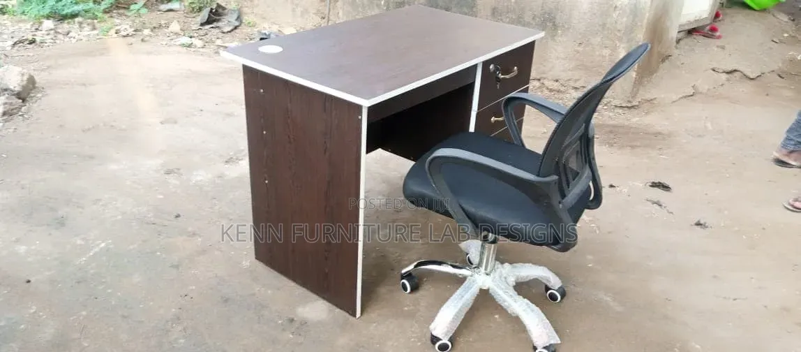 Executive Offices Desks