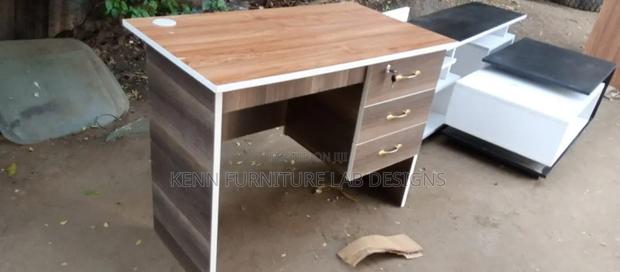 Executive Offices Desks - thumbnail 4