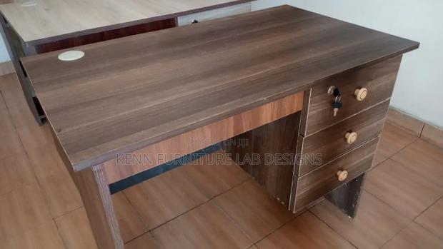 Executive Offices Desks - thumbnail 15