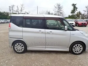Mitsubishi Delica 2018 Silver