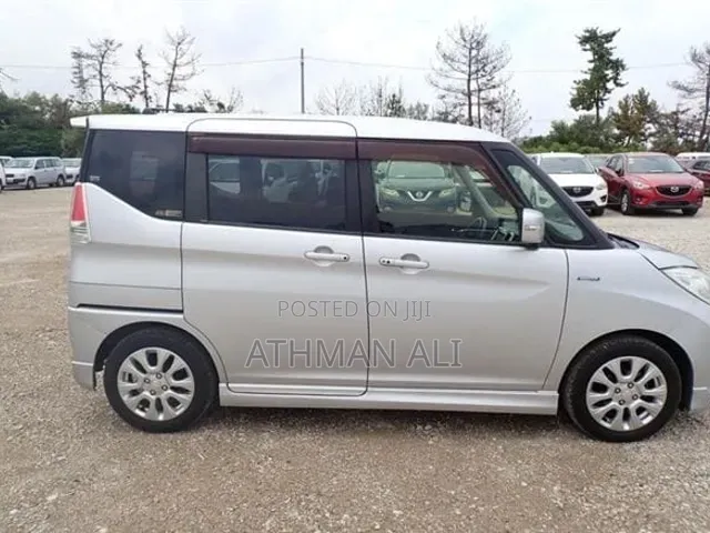Mitsubishi Delica 2018 Silver