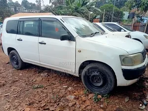 Toyota Probox 2006 White
