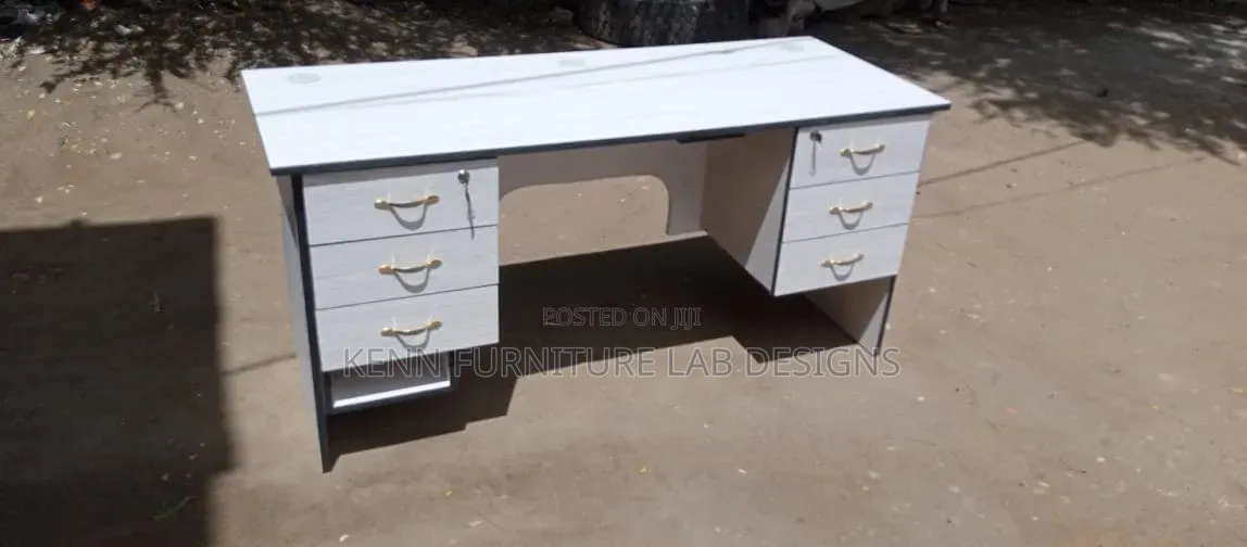 Executive Offices Desks