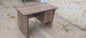 Executive Offices Desks