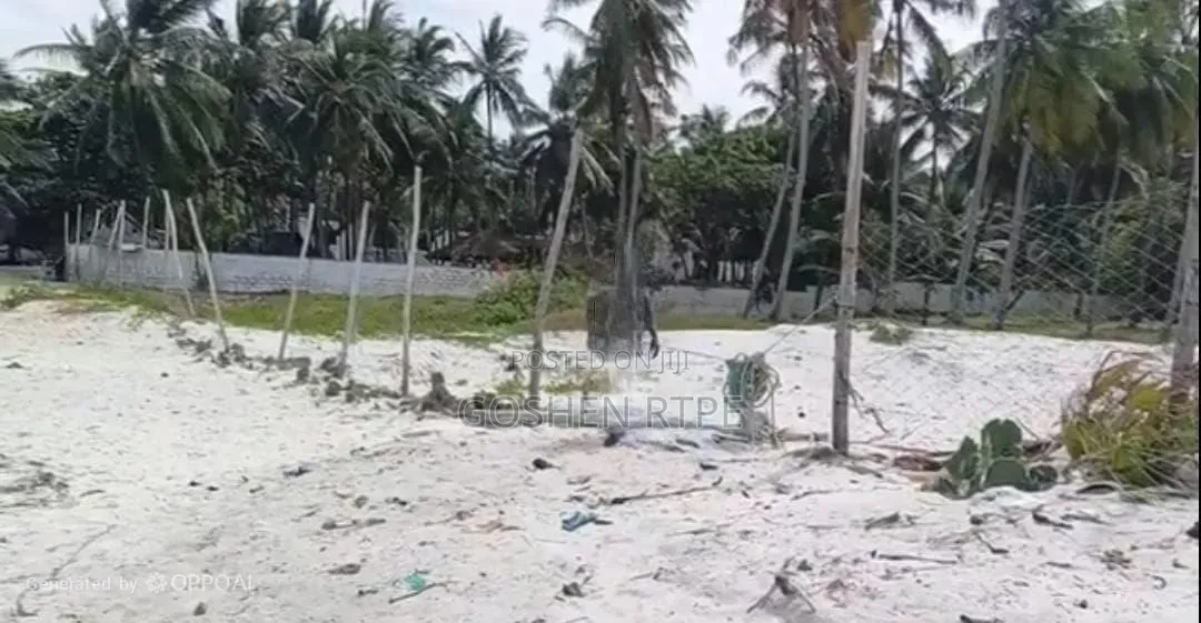 Prime 257M 1 Acre 1st Row Sea BeachLand on Sale at Nyali Mombasa Kenya