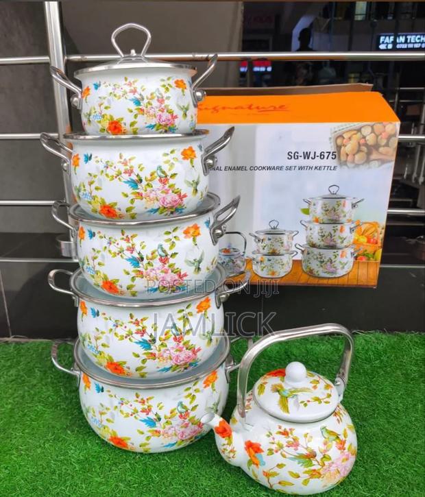 12pcs Enamel Cookware Set With Kettle - Bb - main view