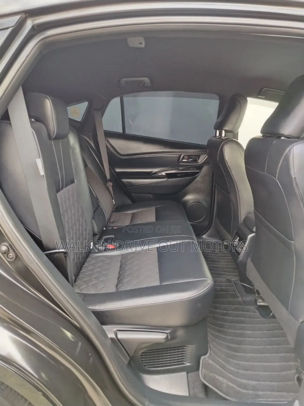 Toyota Harrier 2020 Black