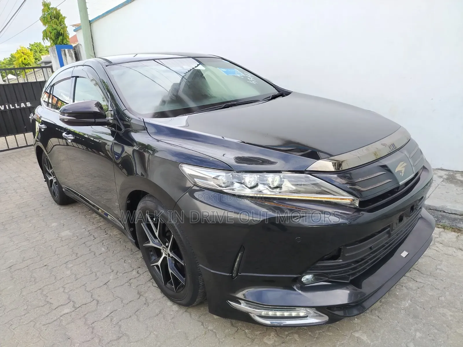 Toyota Harrier 2020 Black