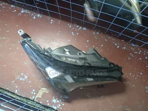 Lexus Nx 300 Headlight Xenon Type (Number 7)