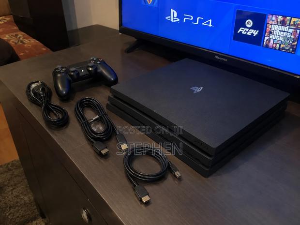 Brand New PS4 Model:Slim and Fully Equipped