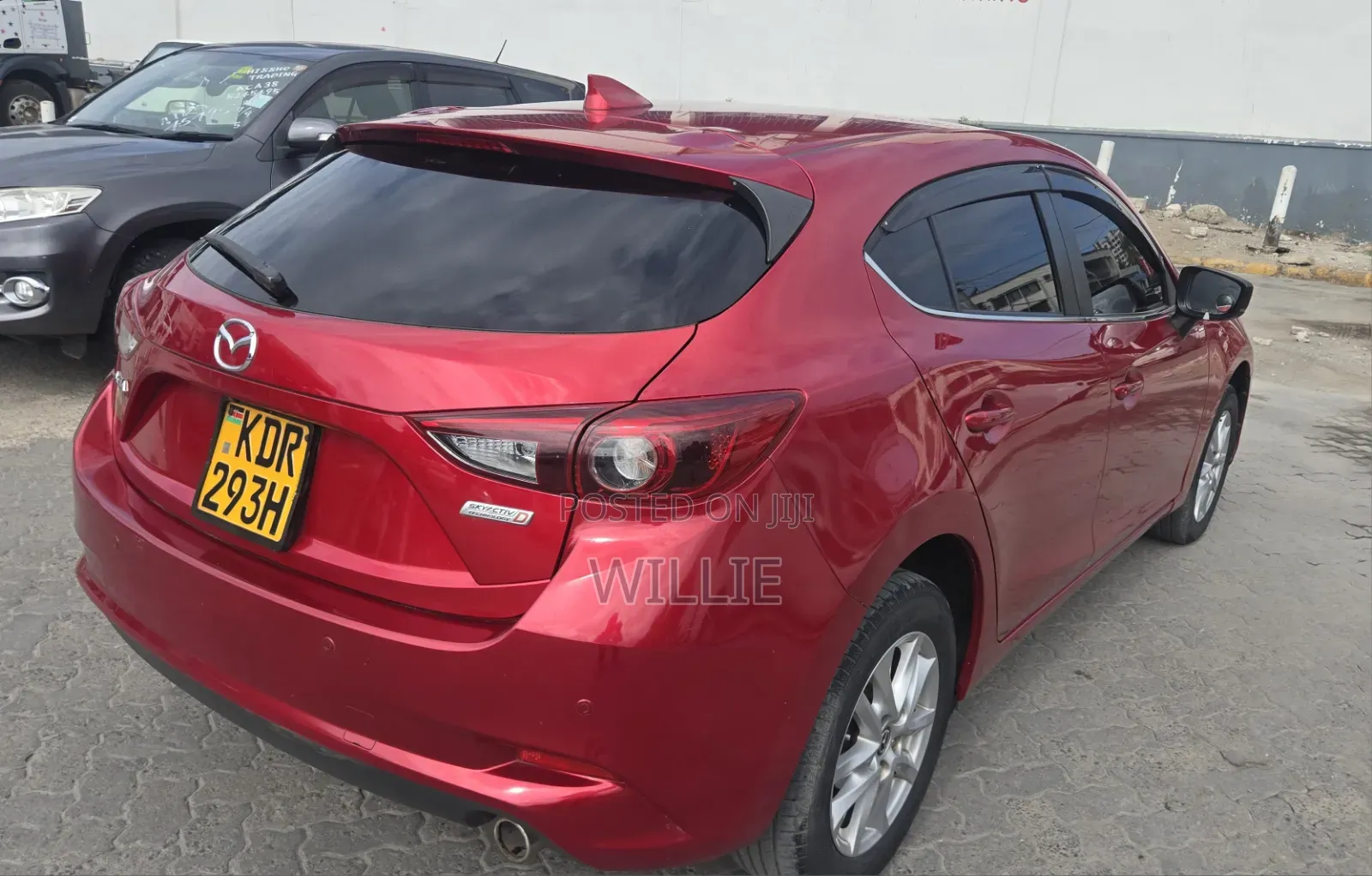 Mazda Axela 2017 Red