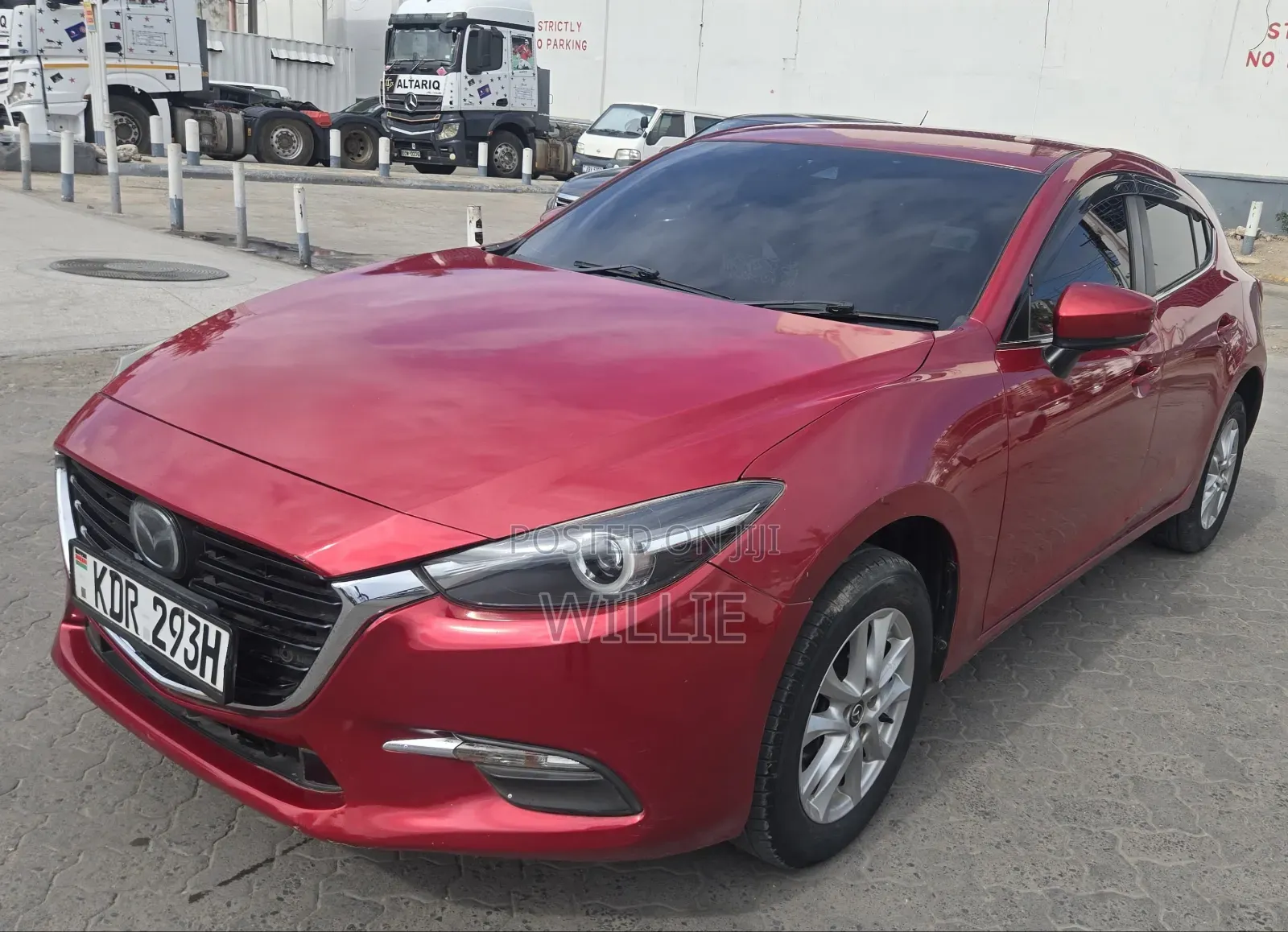 Mazda Axela 2017 Red