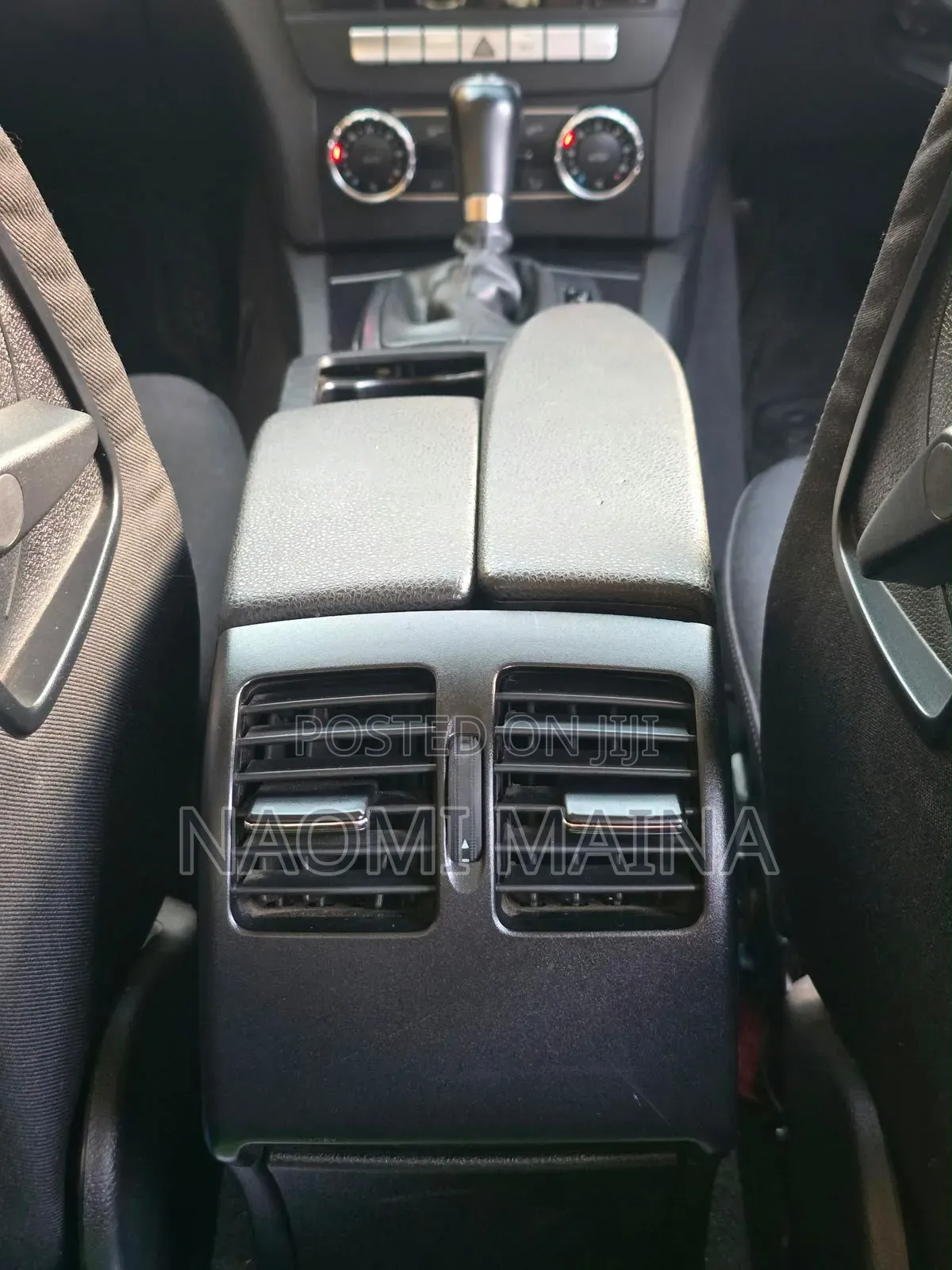 Mercedes-Benz C180 2012 Silver
