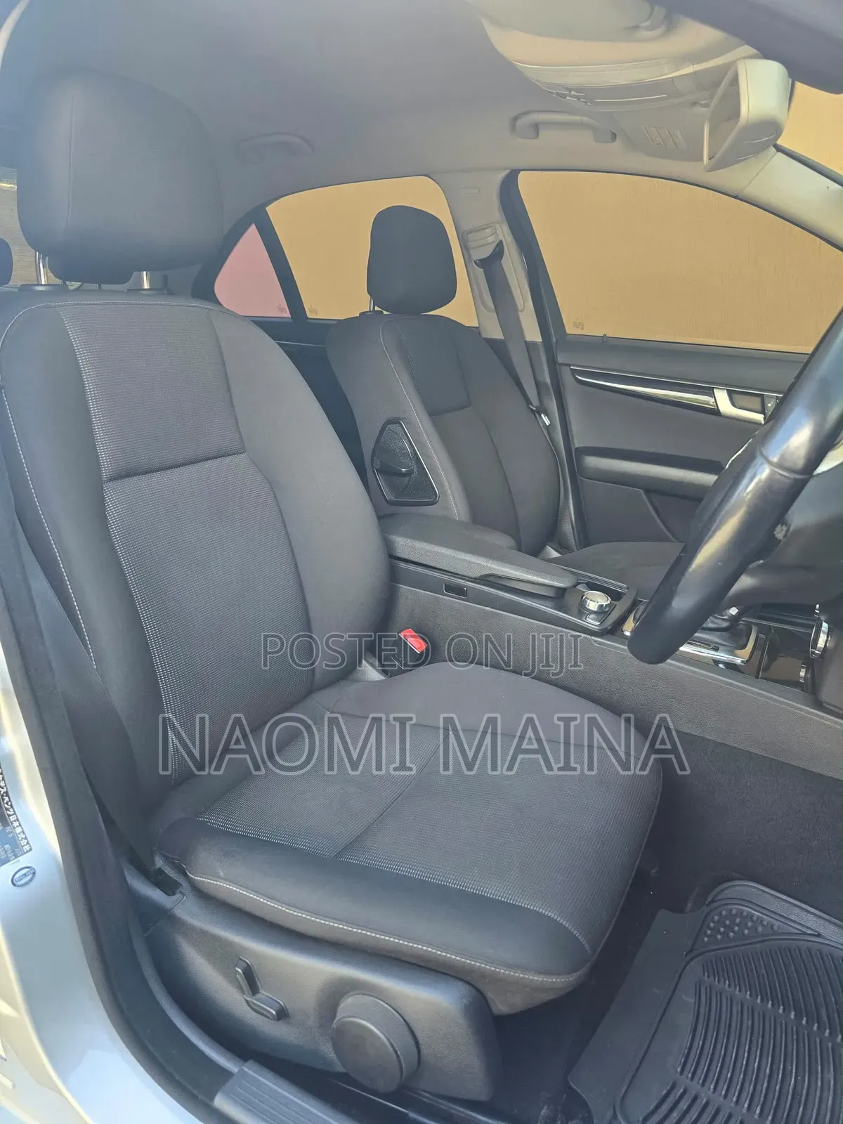 Mercedes-Benz C180 2012 Silver
