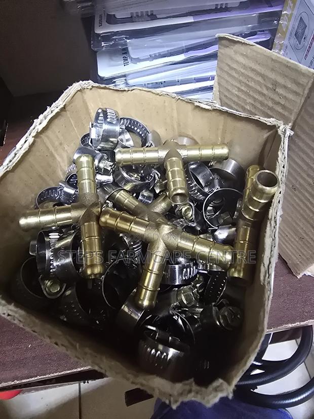 Metallic Gas Pipe T Connector