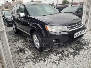 Mitsubishi Outlander 2010 Black