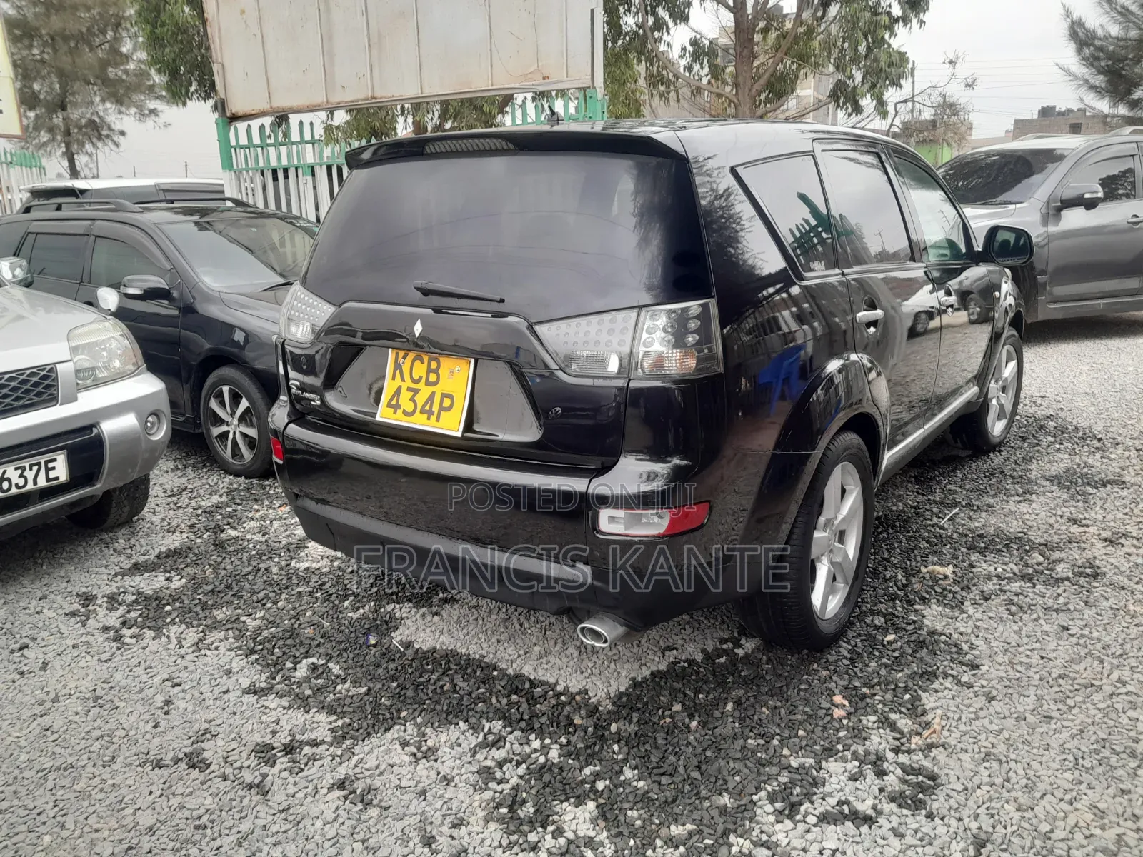 Mitsubishi Outlander 2010 Black