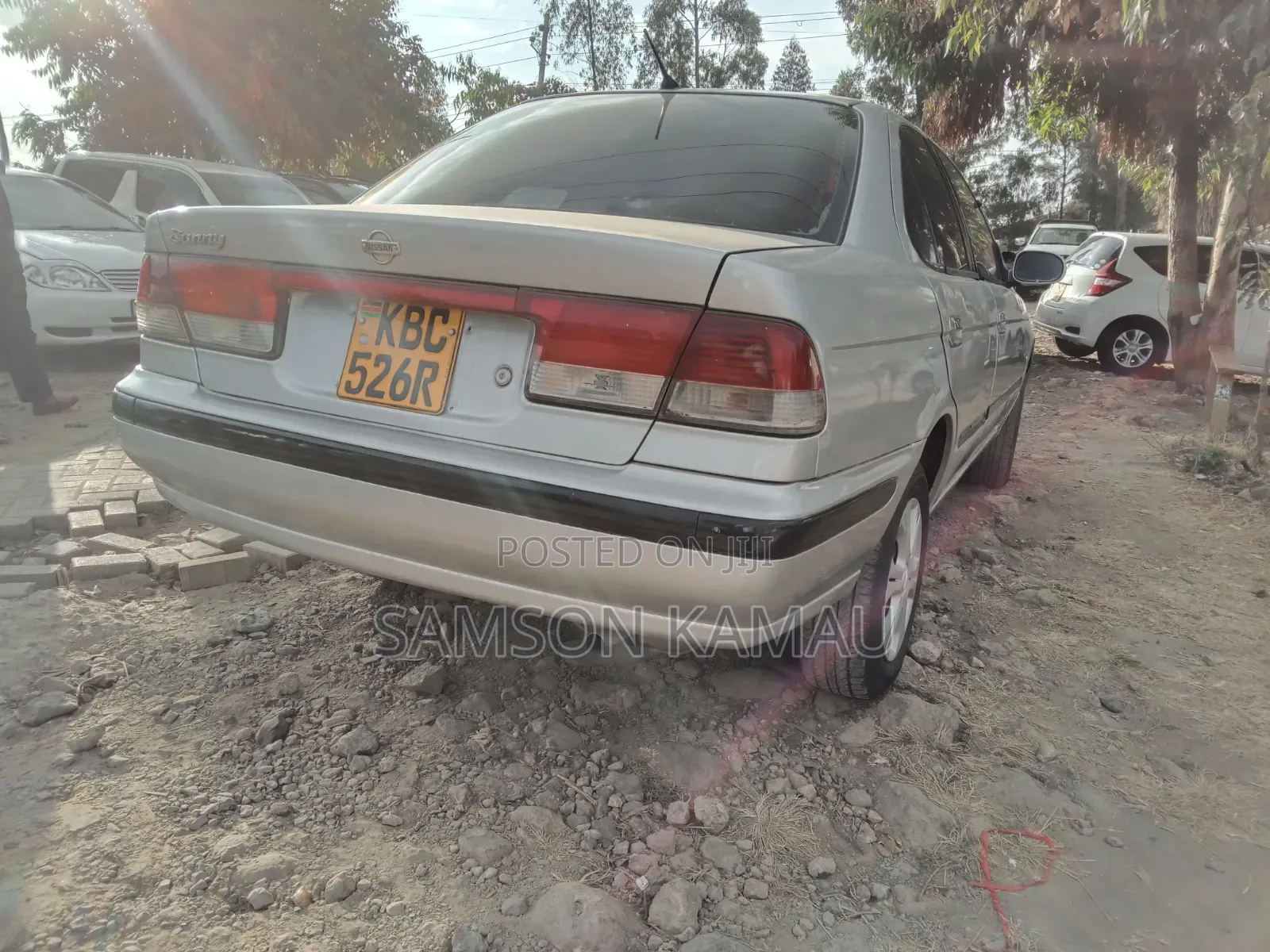 Nissan Sunny 2001 Silver