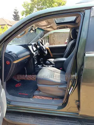 Toyota Land Cruiser Prado 2012 Green