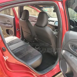 Honda Vezel 1.5 Hybrid 2WD 2019 Red
