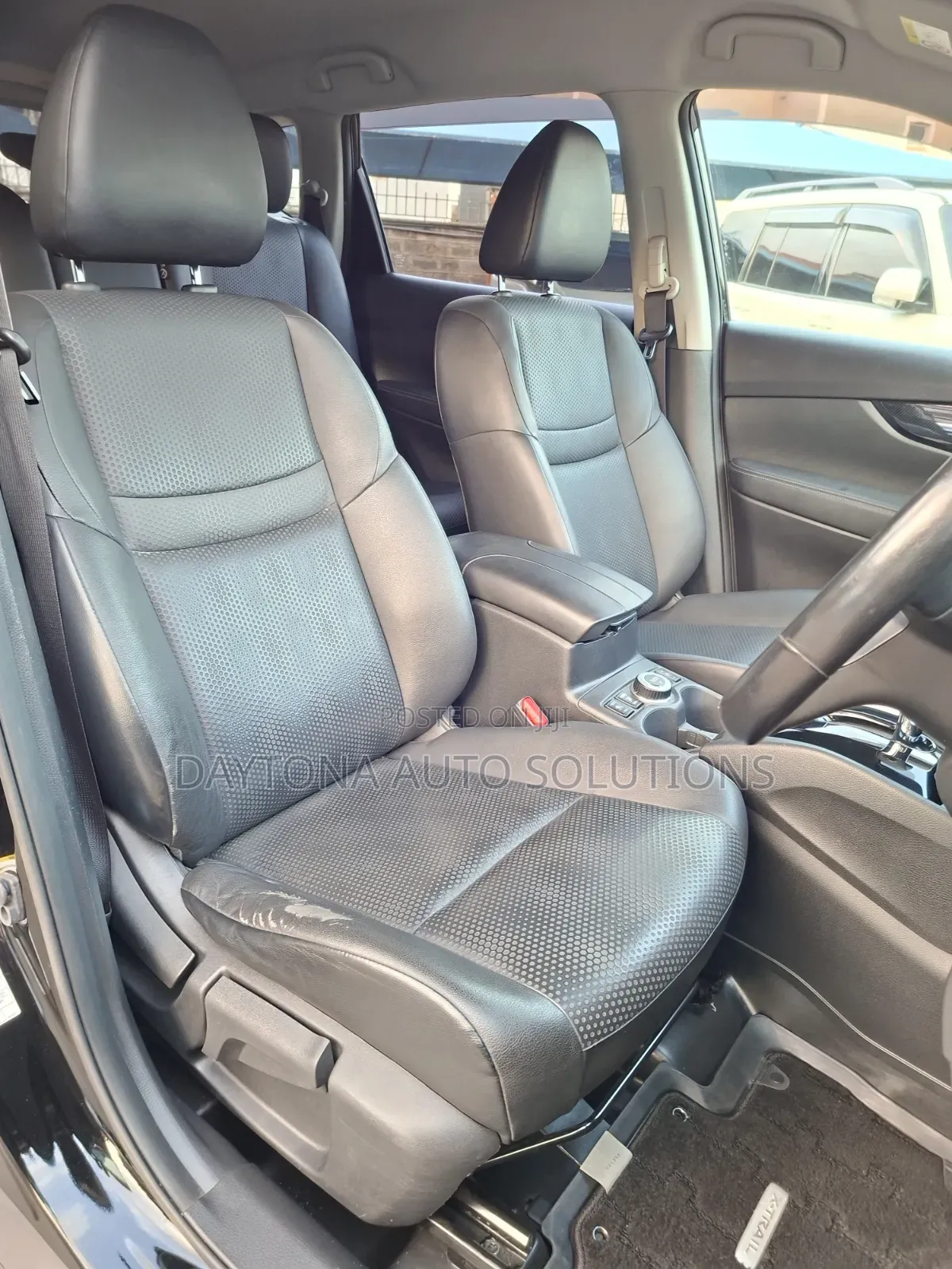 Nissan X-Trail 2.0 Hybrid AWD 2019 Black