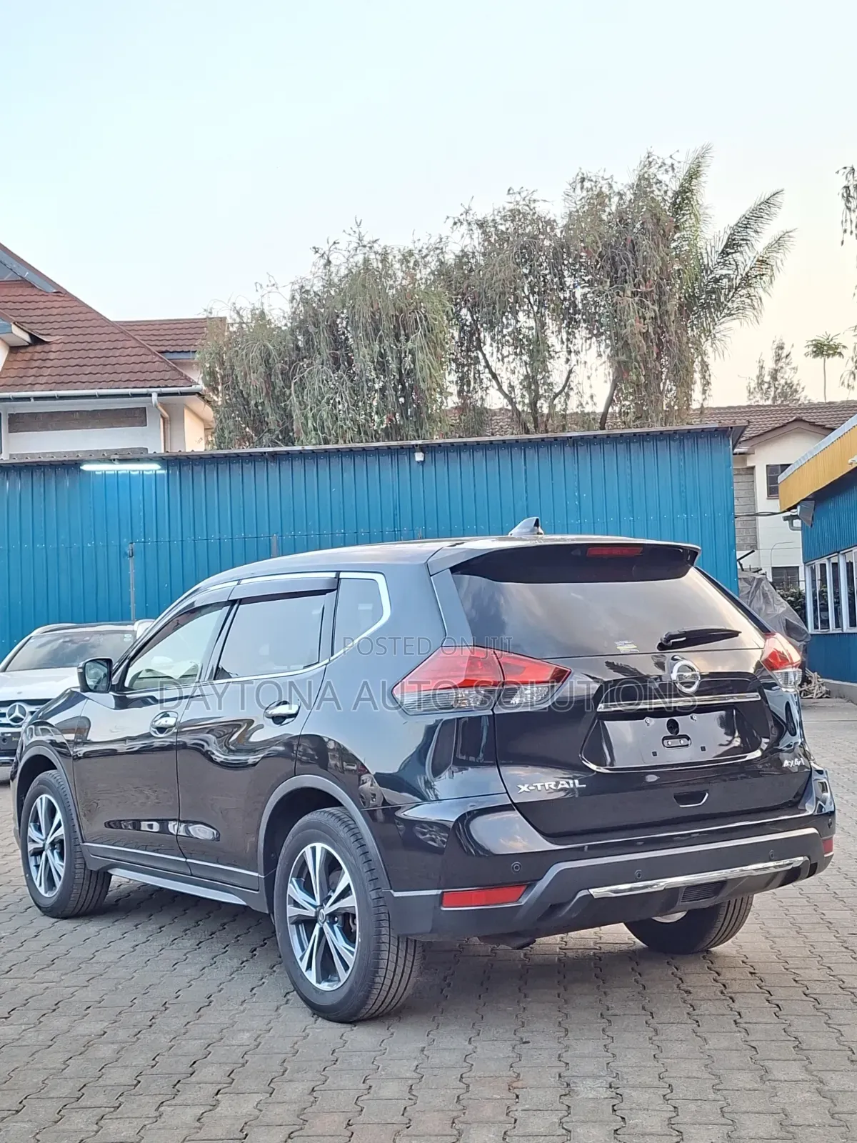 Nissan X-Trail 2.0 Hybrid AWD 2019 Black