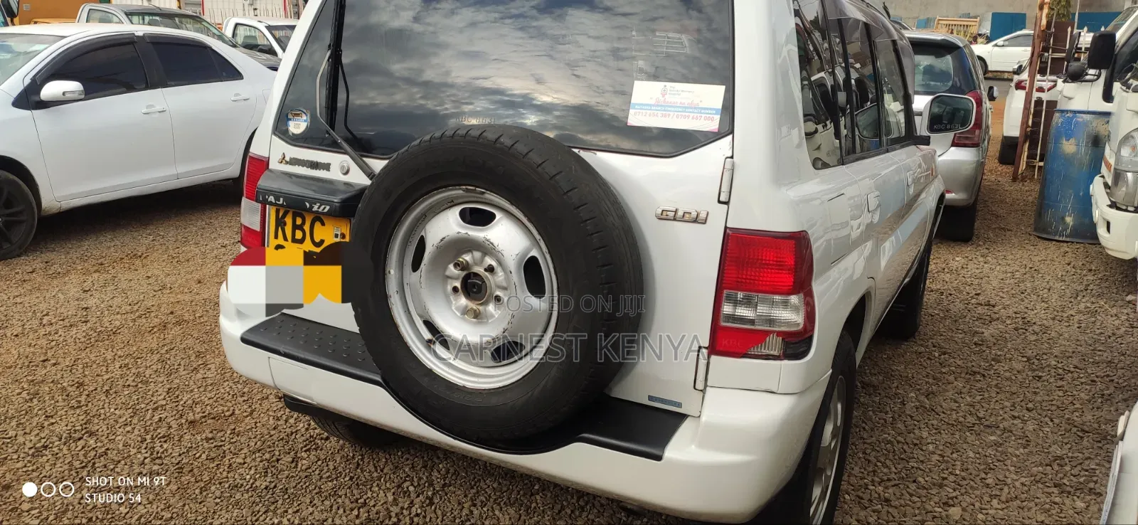 Mitsubishi Pajero IO 2001 White