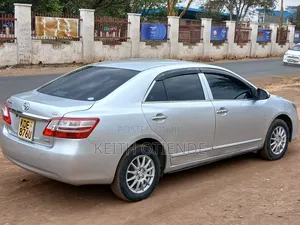 Toyota Premio 1.8 FWD 2013 Silver
