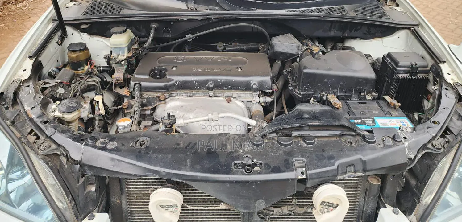 Toyota Harrier 2005