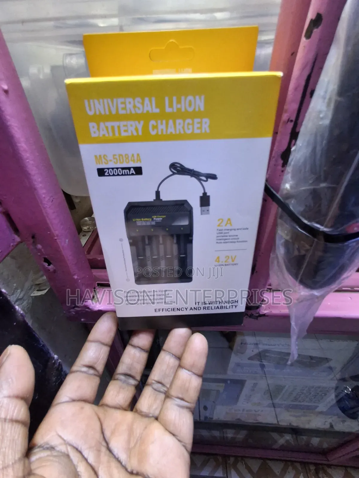 Universal 3.7V Battery Charger