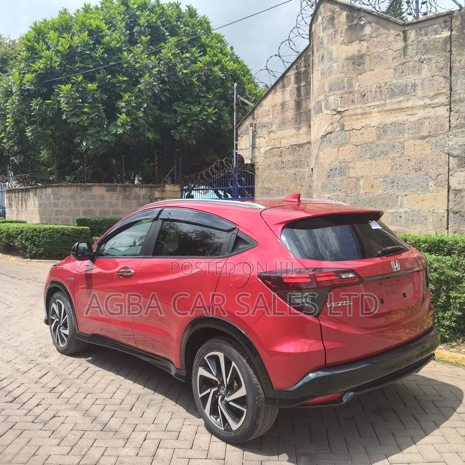 Honda Vezel 1.5 Hybrid 2WD 2019 Red