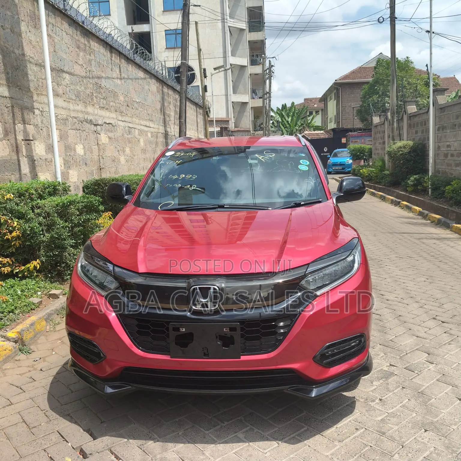 Honda Vezel 1.5 Hybrid 2WD 2019 Red