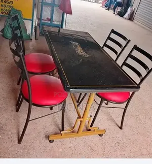 Hotel Seats and Table