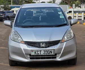 Honda Fit 2011 Silver