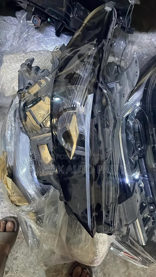 Mazda Axela 2018 Xenon Type