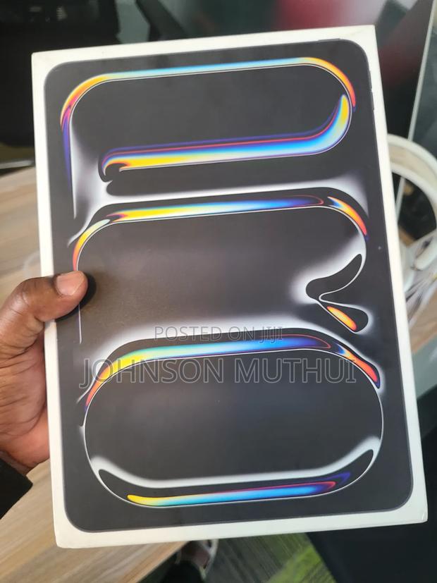 Apple iPad Pro 11 (2024) 512 GB Gray - thumbnail 3