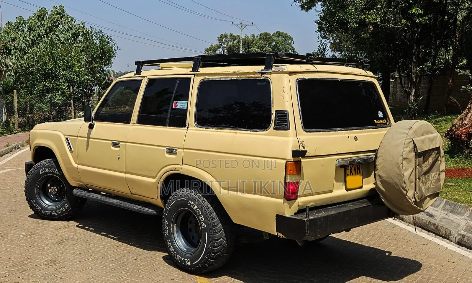 Toyota Land Cruiser Wagon 1981 Beige