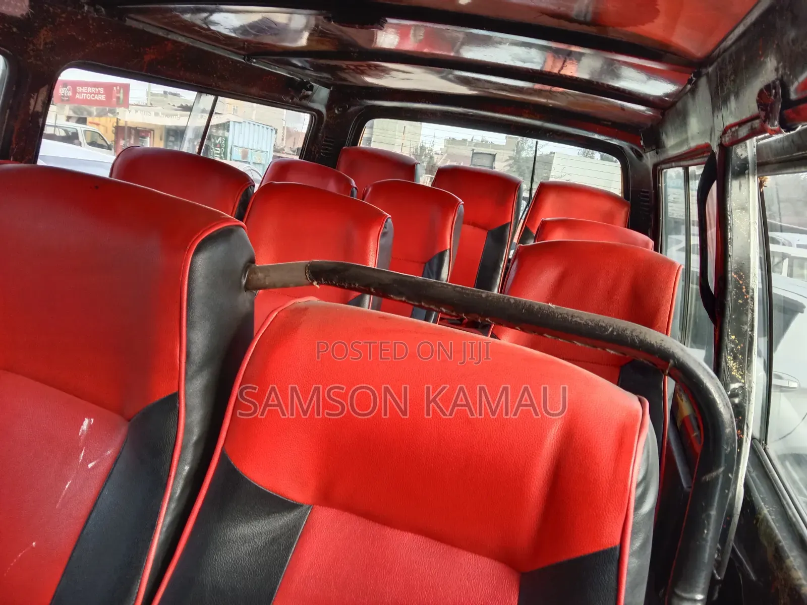 Toyota HiAce 2007 White