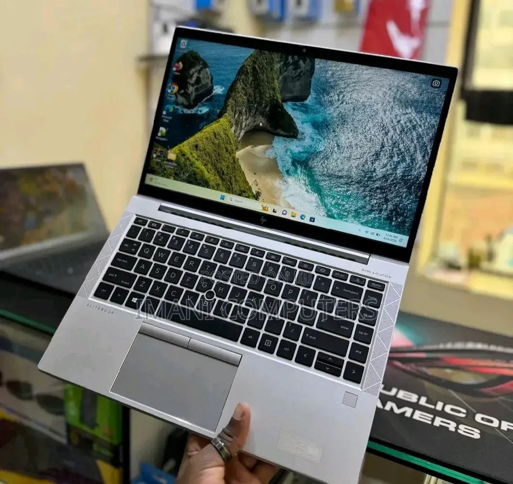 Laptop HP EliteBook 845 G8 8GB AMD Ryzen 5 SSD 256GB