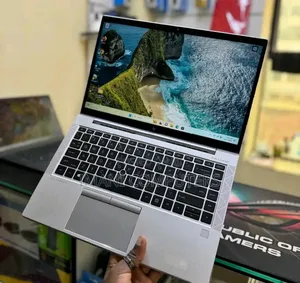 Laptop HP EliteBook 845 G8 8GB AMD Ryzen 5 SSD 256GB