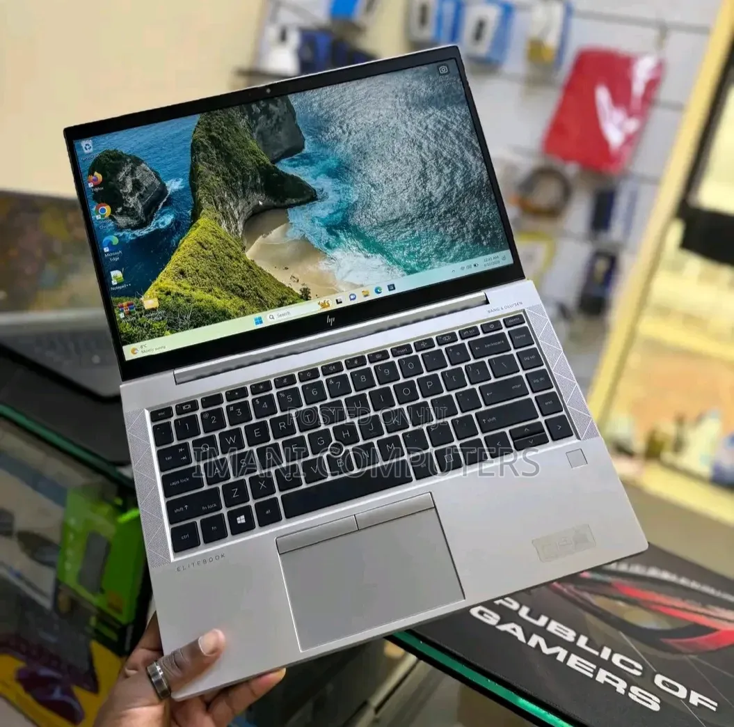Laptop HP EliteBook 845 G8 8GB AMD Ryzen 5 SSD 256GB