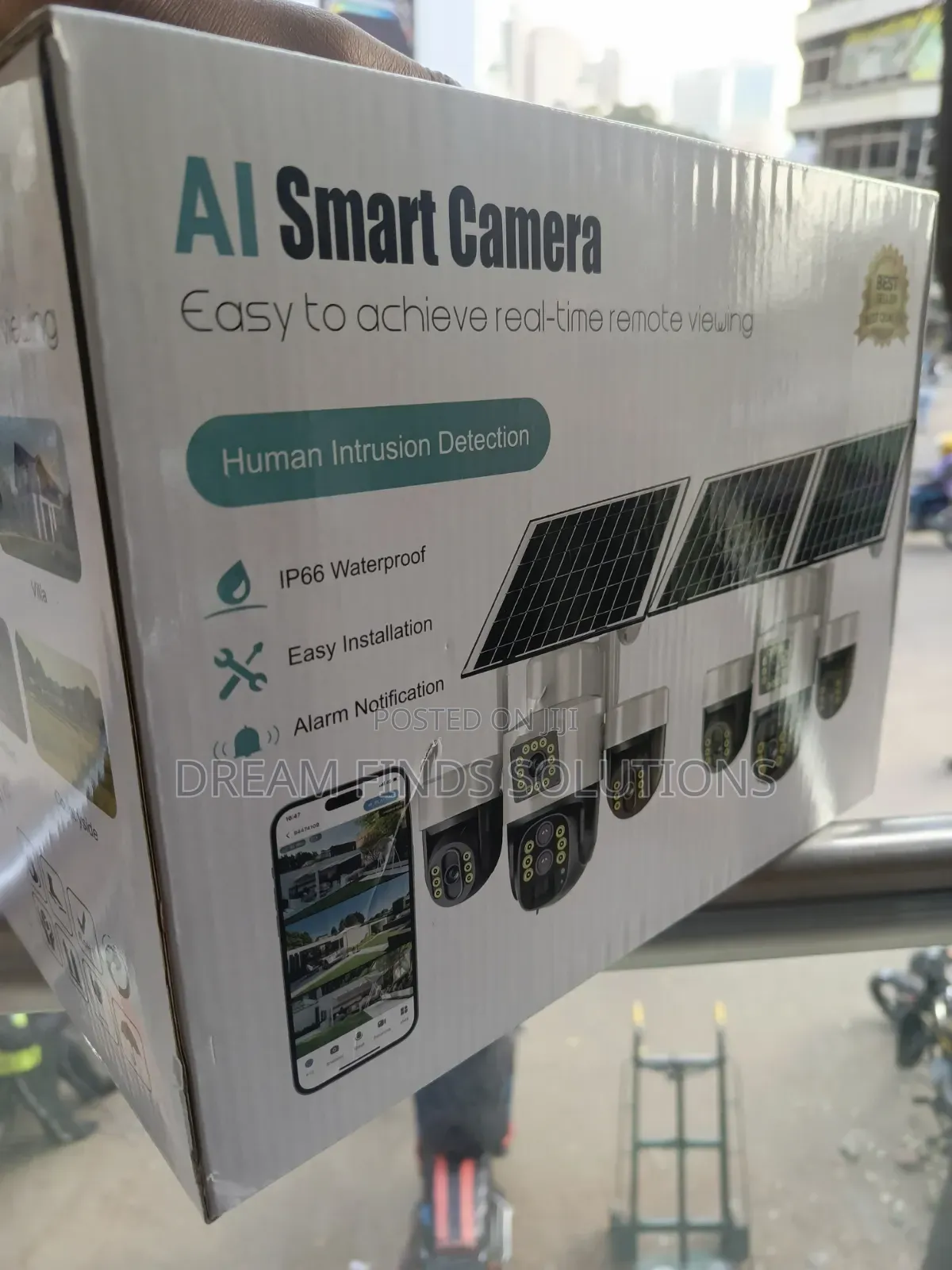 Wire-Free Power-Free – 3-Lens Smart Solar Outdoor CCTV