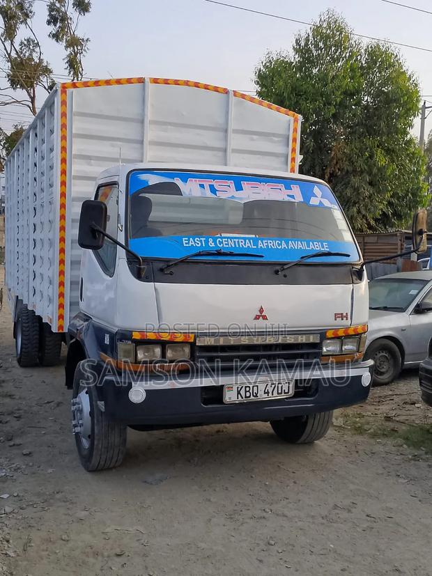 Mitsubishi FH Lorry - main view