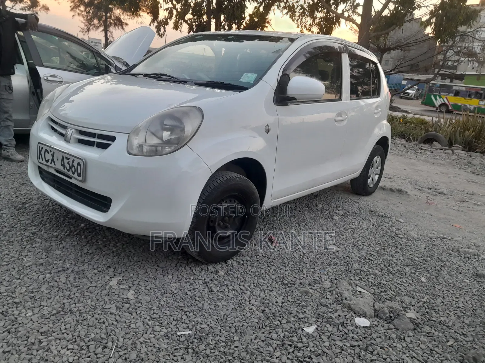 Toyota Passo 2012 White