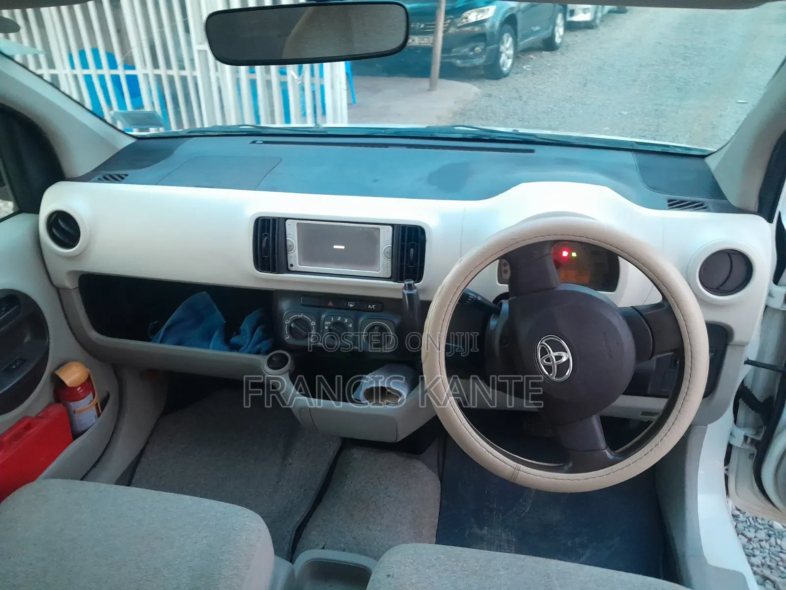 Toyota Passo 2012 White