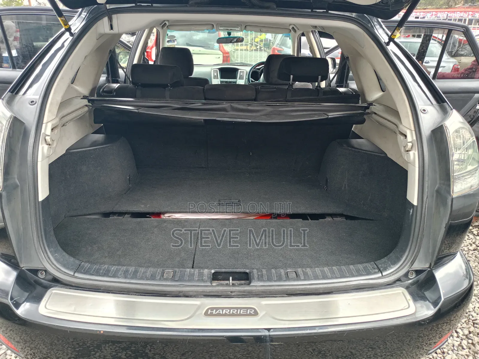 Toyota Harrier 2.4 2012 Black