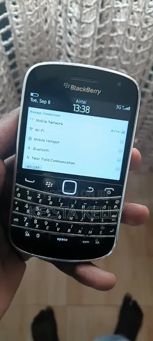 BlackBerry Bold Touch 9900 8 GB Black