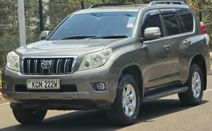 Toyota Land Cruiser Prado 2014