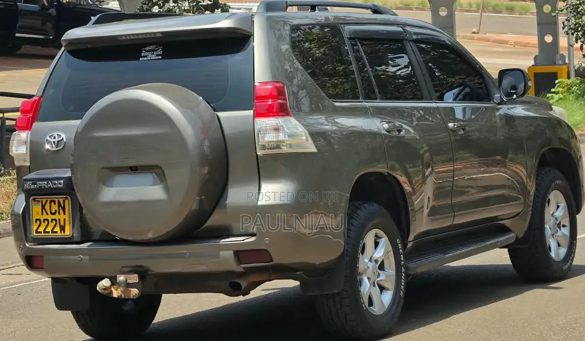 Toyota Land Cruiser Prado 2014