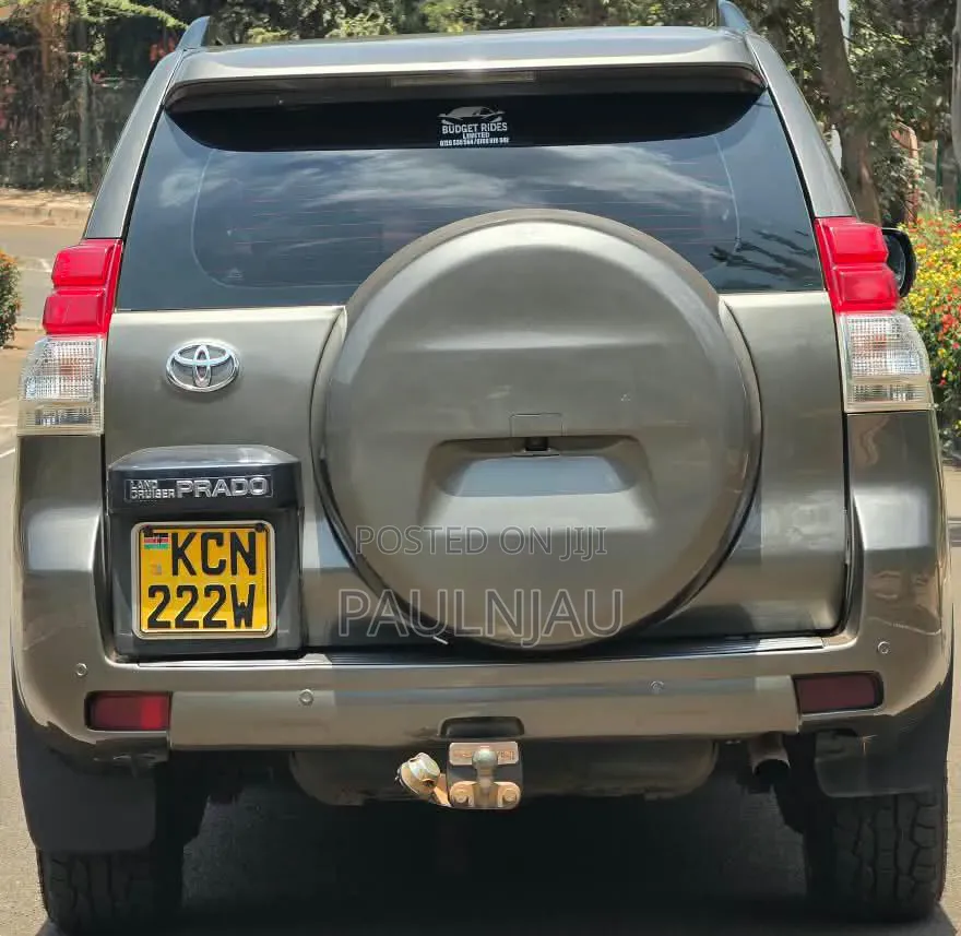 Toyota Land Cruiser Prado 2014